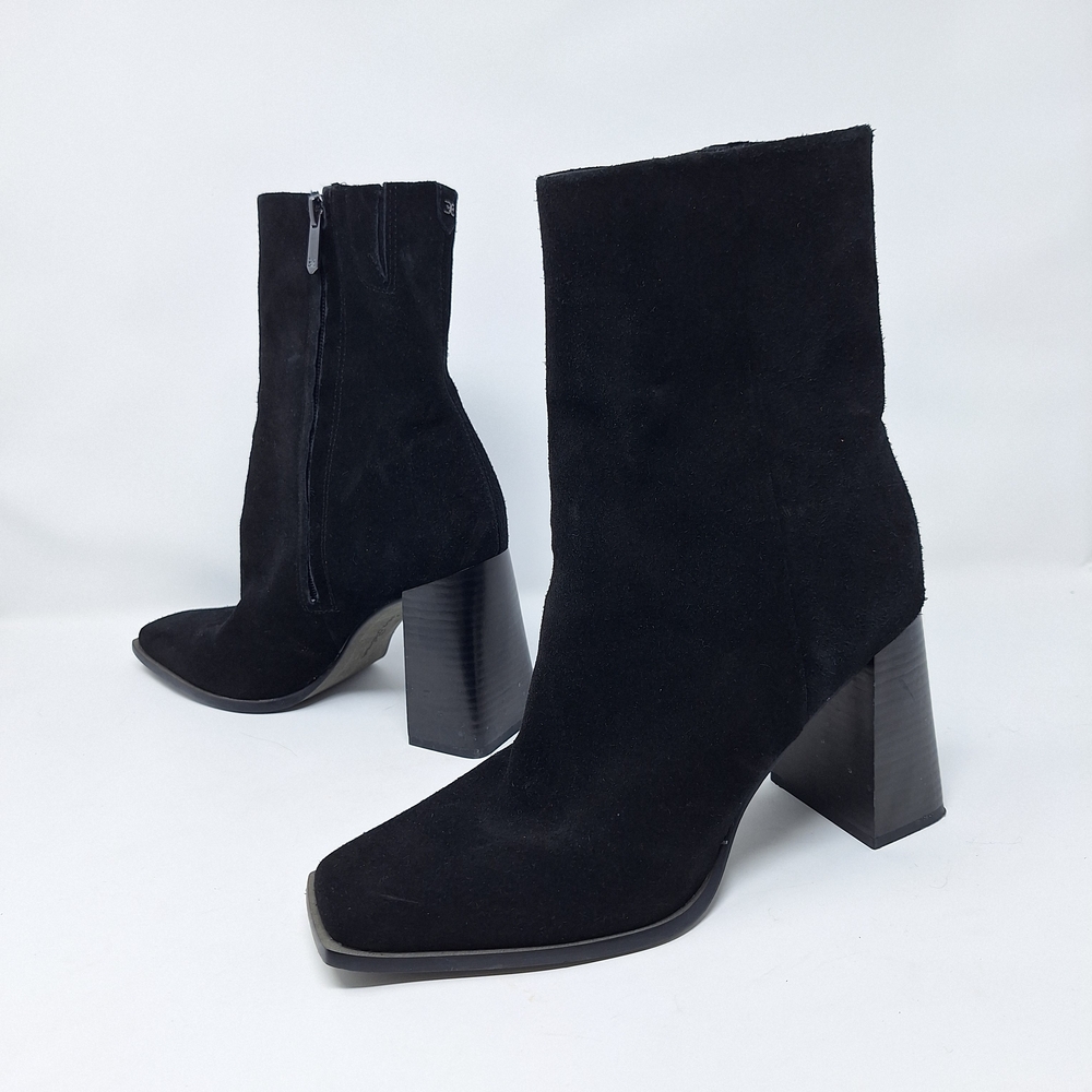 Sam Edelman Ivette Black Suede Bock Heeled Square Toe Boots
